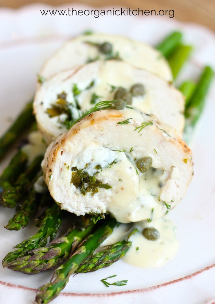 Spinach and Goat Cheese Stuffed Chicken Breasts on Asparagus with Dill Cream Sauce #keto #glutenfree #stuffedchickenbreasts