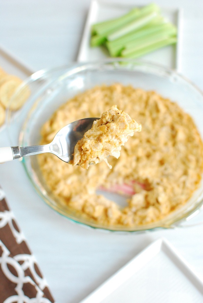 20+ Whole30 Dips, Sauces and Salad Dressings! #whole30 #dips #sauces #saladdressings #paleo