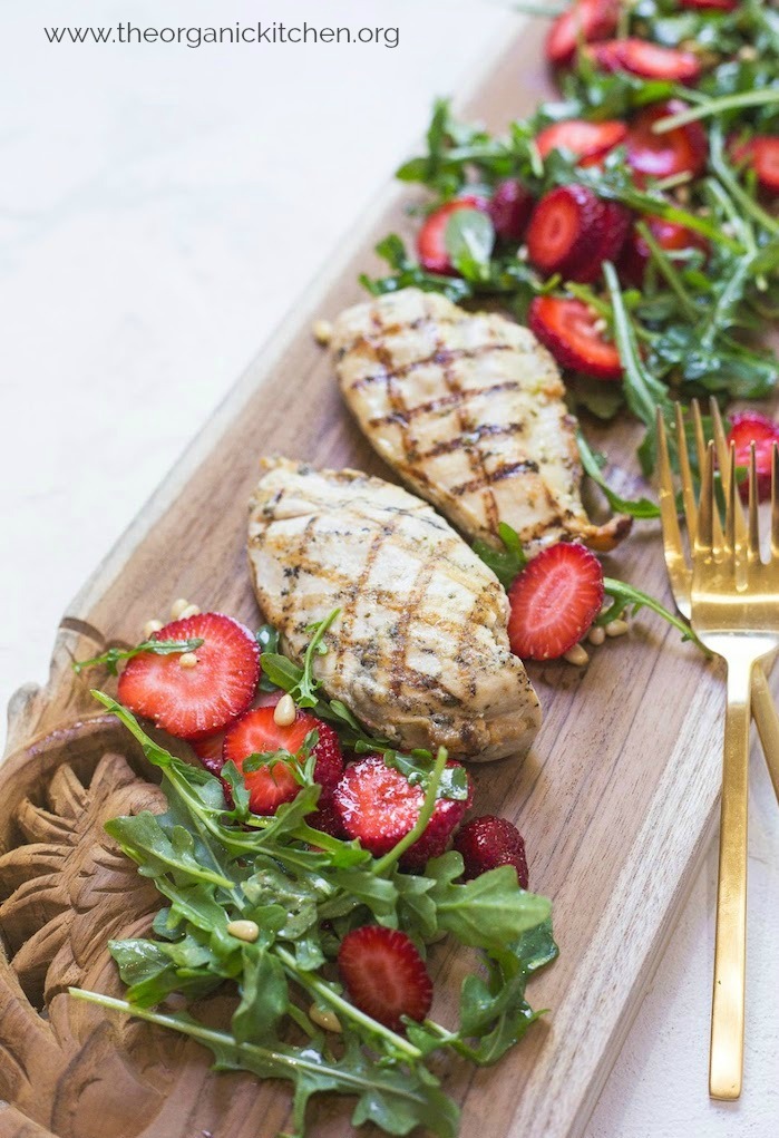 Grilled Chicken with Strawberry and Arugula Salad! #grilledchicken #strawberrysalad #paleo #whole30 #recipesfortwo